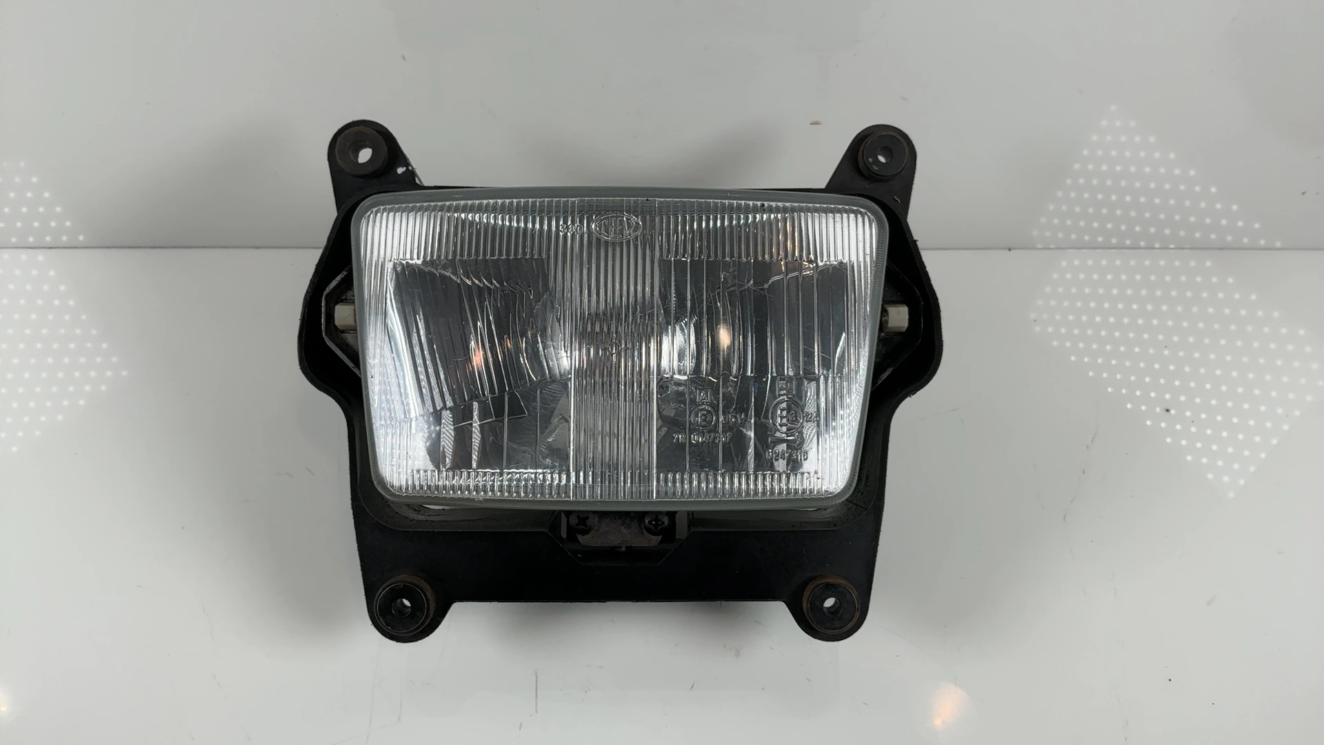 Triumph Trophy 900 1200 4 CC Front Headlight Assembly 1991-1995 OEM T2700480 - Image 1