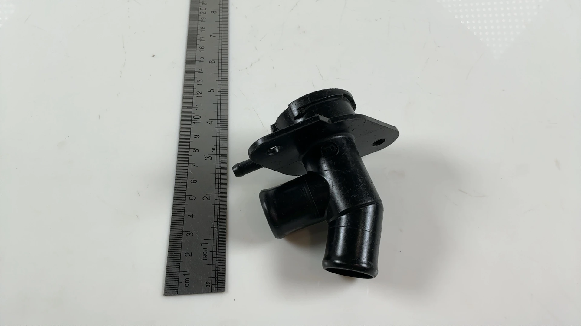 Yamaha FZR600 3HE 600cc Radiator Filler Neck 1989-1999 OEM 2TK-12590-00-00 - Image 4