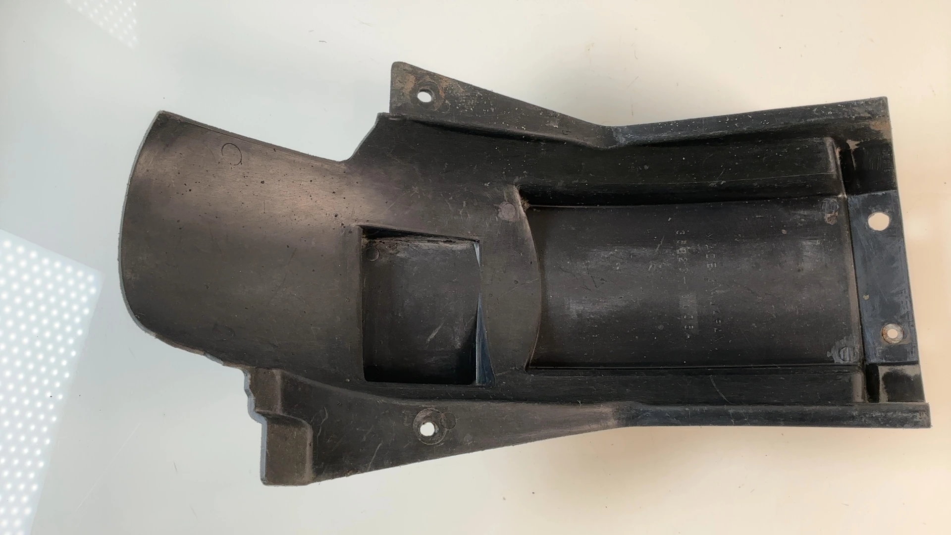 Kawasaki GPz750 ZX750A 750 Inner Rear Fender Mud Guard 1983-1985 OEM 35023-1106 - Image 2