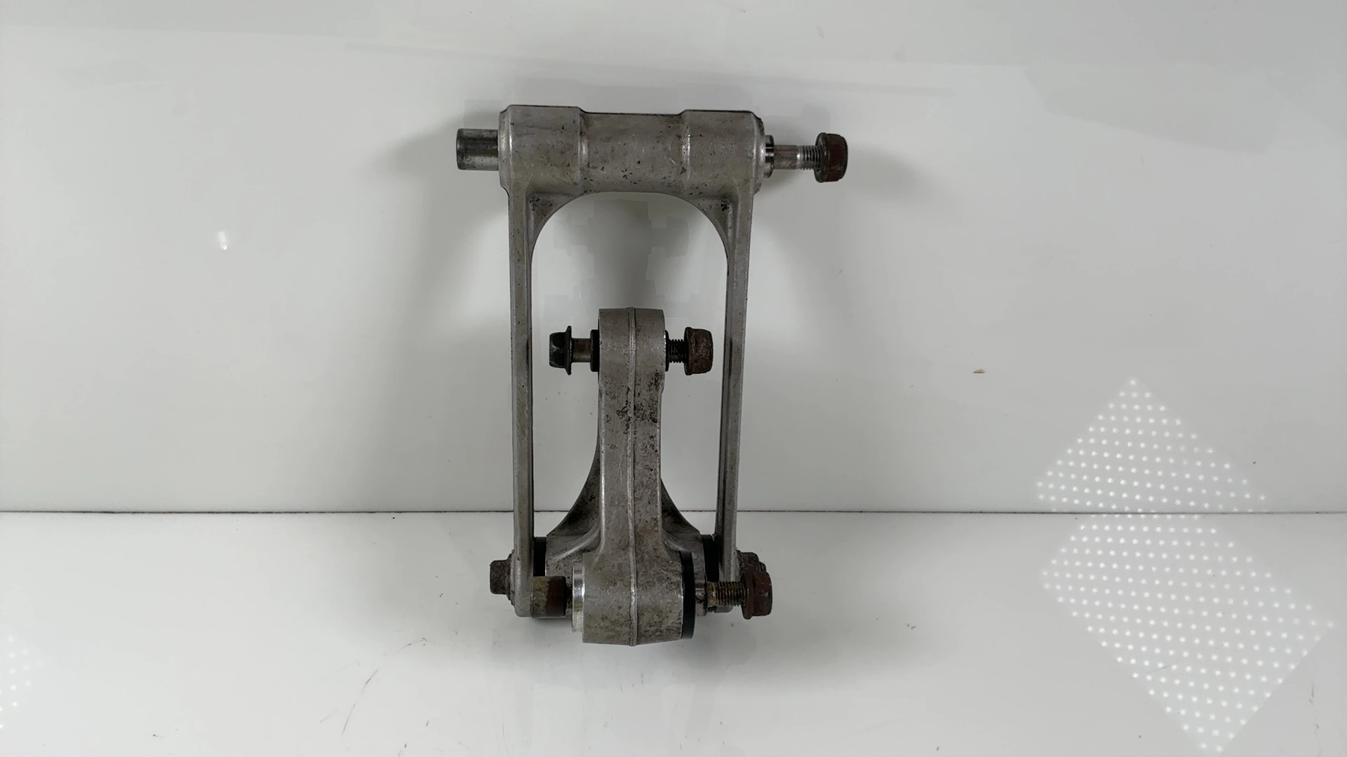 Honda CBR600RR PC37 600cc Rear Shock Linkage Arm 2003-2004 OEM 52465-MEE-000 - Image 2