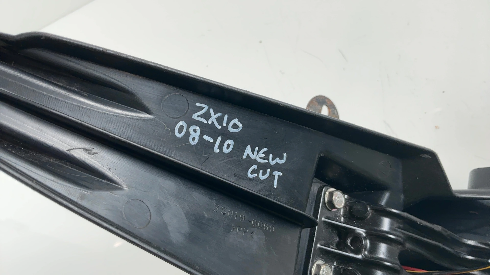 Kawasaki Ninja ZX10R ZX1000E Rear Fender License Plate Bracket 08-10 35019-0060 - Image 7