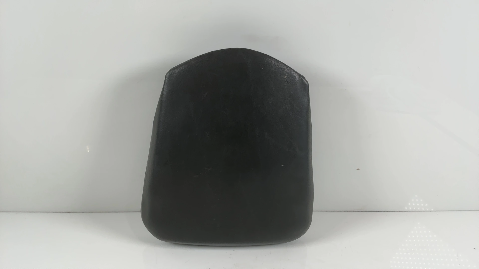 Hyosung GT650 Comet GT650R 650cc Rear Passenger Seat 2007 2008 OEM 45200H99700