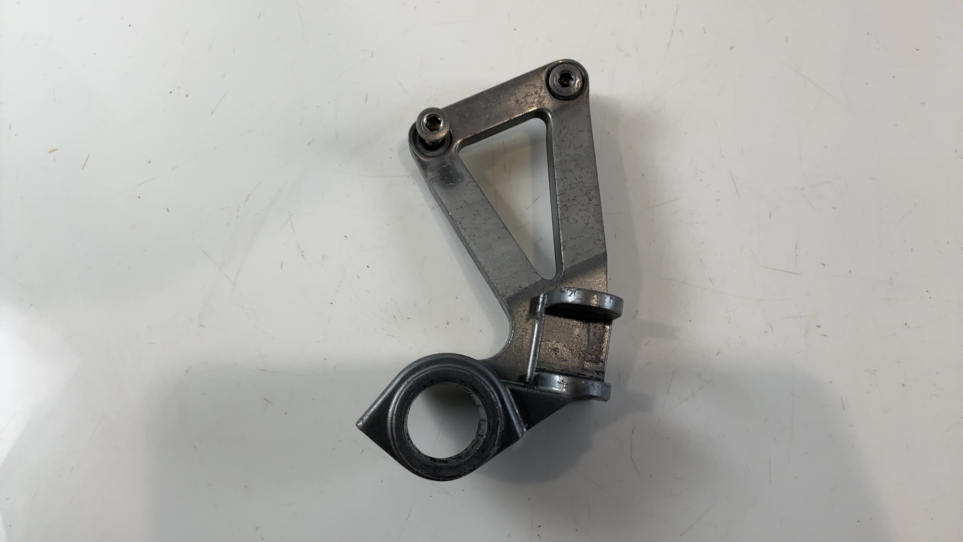 Kawasaki Ninja ZX9R ZX900 900cc Rear Right Footrest Bracket 1994-1997 35011-1668 - Image 6