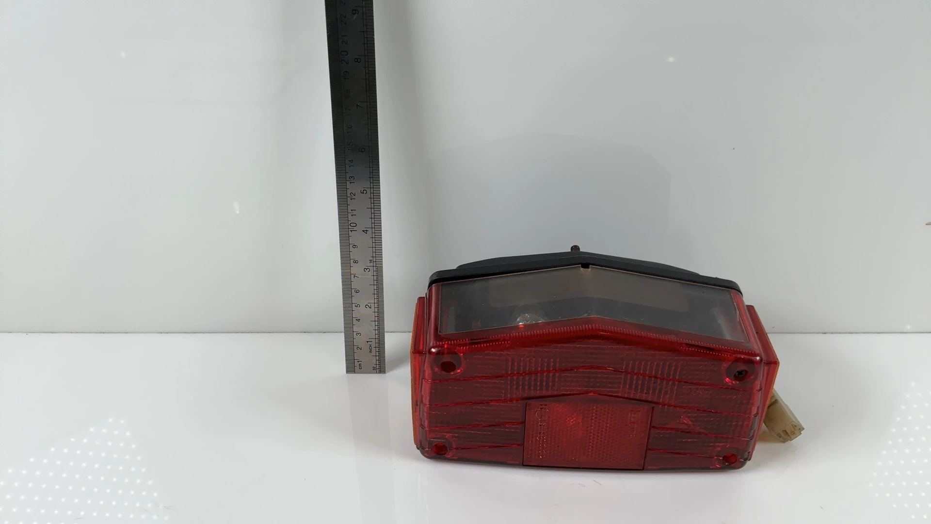 Suzuki GSX400 GSX400E 400 Tail Light 1980-1982 OEM 35710-32410 - Image 8