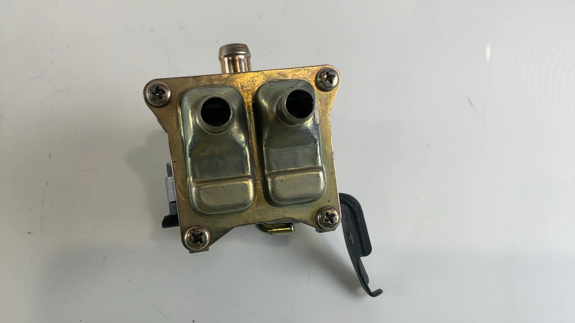Suzuki Bandit 1200 GSF1200 1200cc 2nd Air Valve 2001-2005 OEM 18450-33E12 - Image 3