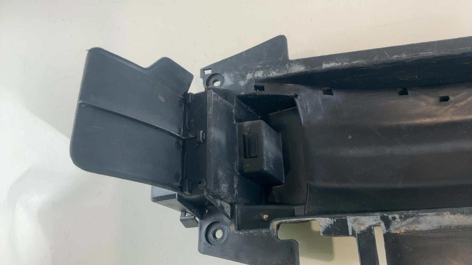 Honda NSR125 JC20 125 CC Rear Inner Fender 1989-1993 OEM 80120-KY4-770 - Image 6