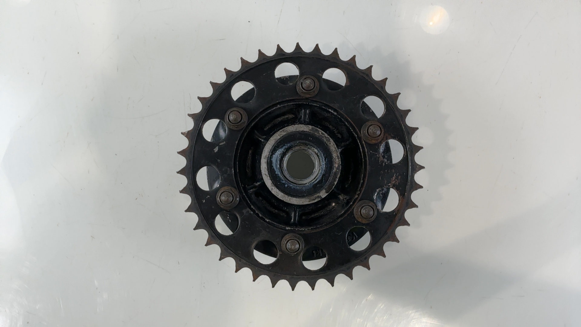 Kawasaki Ninja ZX6 ZX600D 600CC Rear Sprocket Hub 1990-1993 OEM 42033-1144 - Image 2