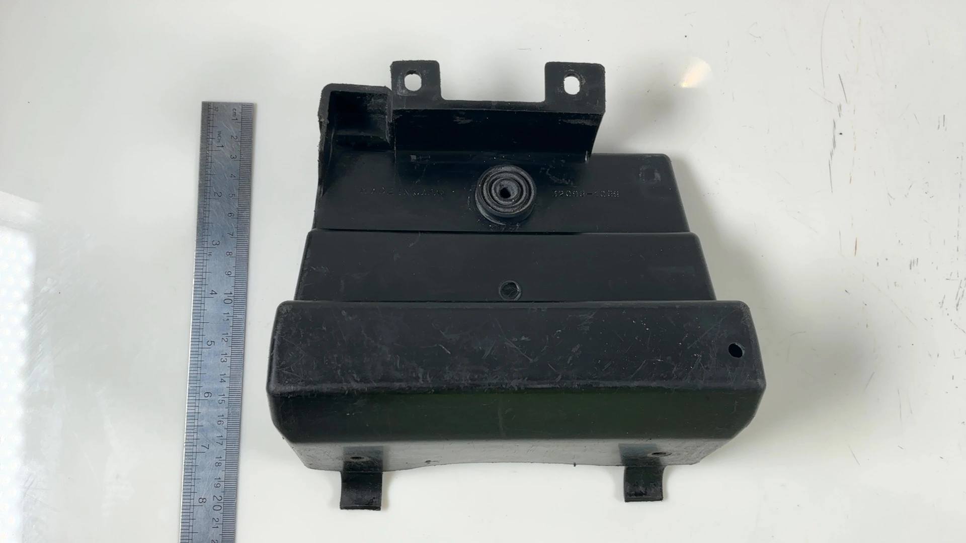 Kawasaki Concours ZG1000A 1000 CC Tool Storage Case Box 1986-2006 OEM 32098-1068 - Image 4