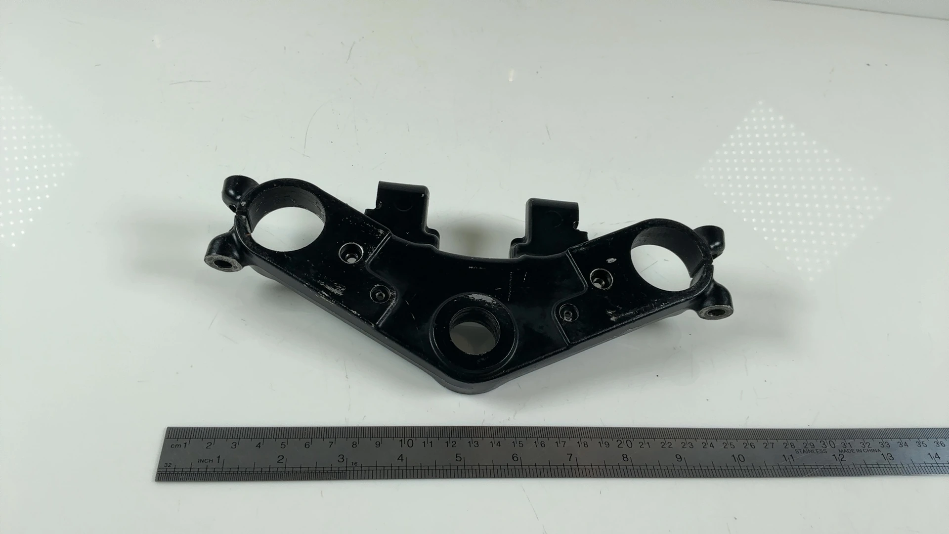 Kawasaki GPz750 ZX750A 750cc Upper Triple Tree Clamp 1983-1985 OEM 44039-1073 - Image 5