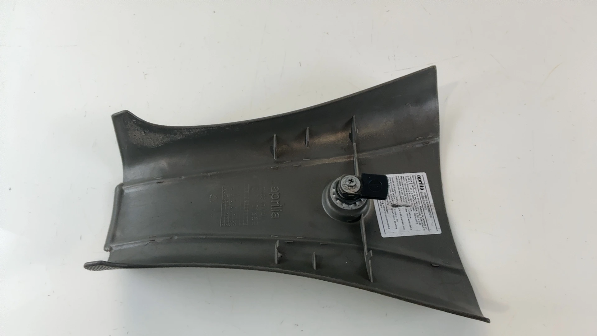 Aprilia SR Motard 125 CC Glove Box Door Cover Lid Panel 2012 2018 OEM 856471 - Image 2