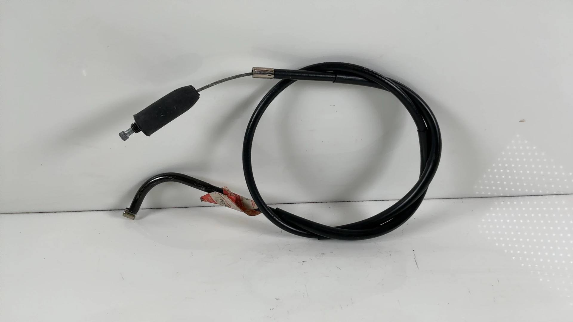 Suzuki GT250 GT380 T250 T305 T350 Clutch Cable 1971-1978 OEM 58200-30X00 - Image 2