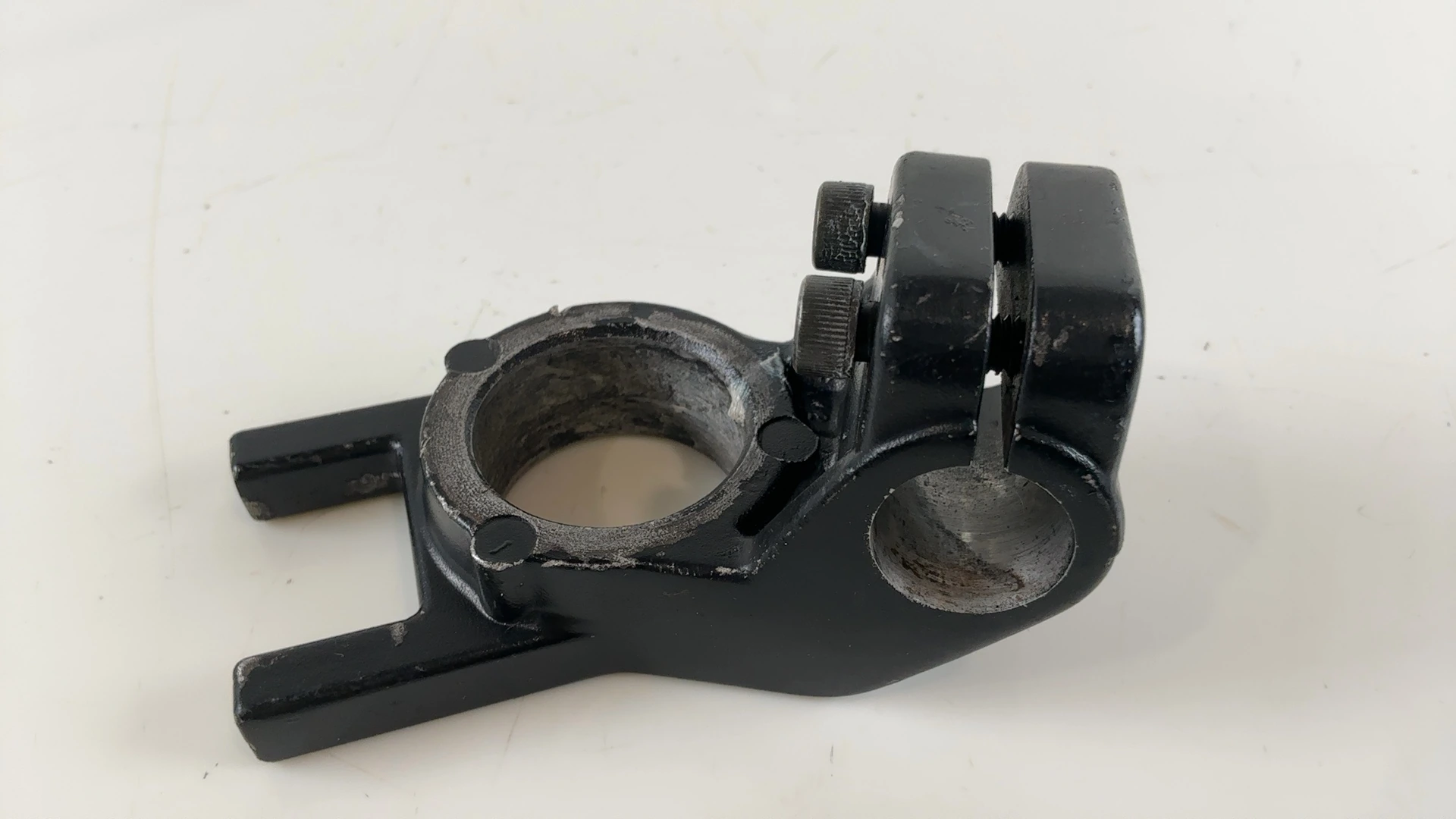 Kawasaki GPz750 ZX750-A 750cc Left Handlebar Holder 1983-1985 OEM 46012-1033 - Image 7