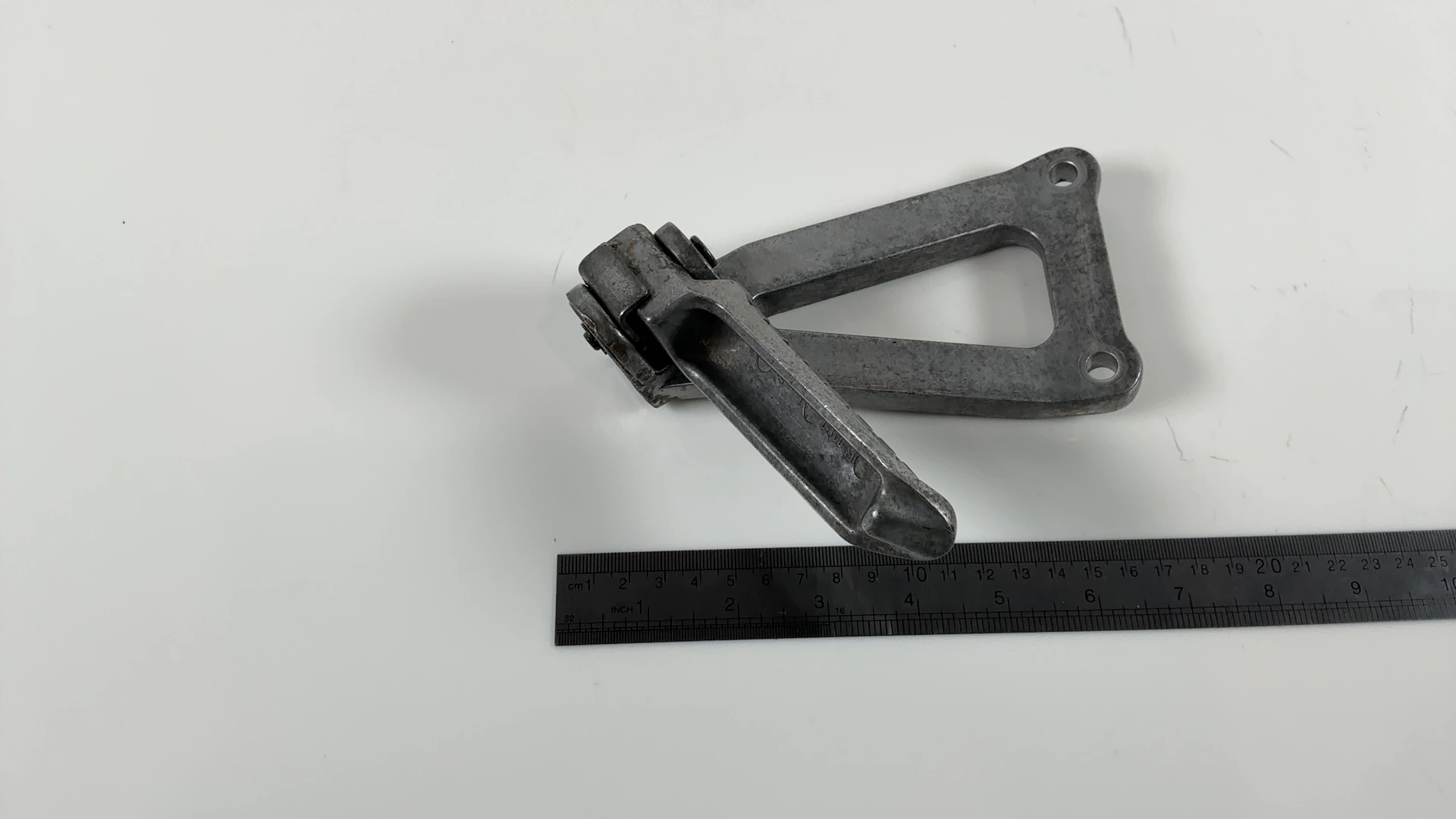 Kawasaki Ninja ZX-7 ZXR 750 Rear Left Footrest Bracket 1991-2003 OEM 35011-1554 - Image 3