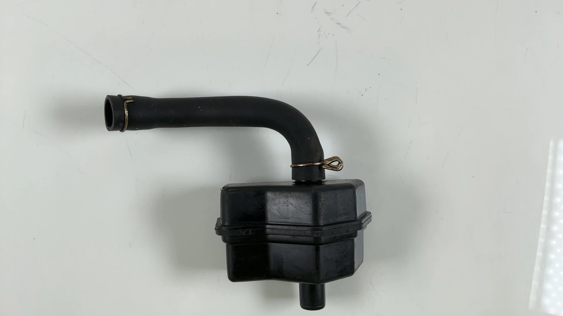 Honda CBR600F3 PC31 600cc Air Intake Resonator Chamber 1995-1998 OEM 17250MAL600 - Image 6