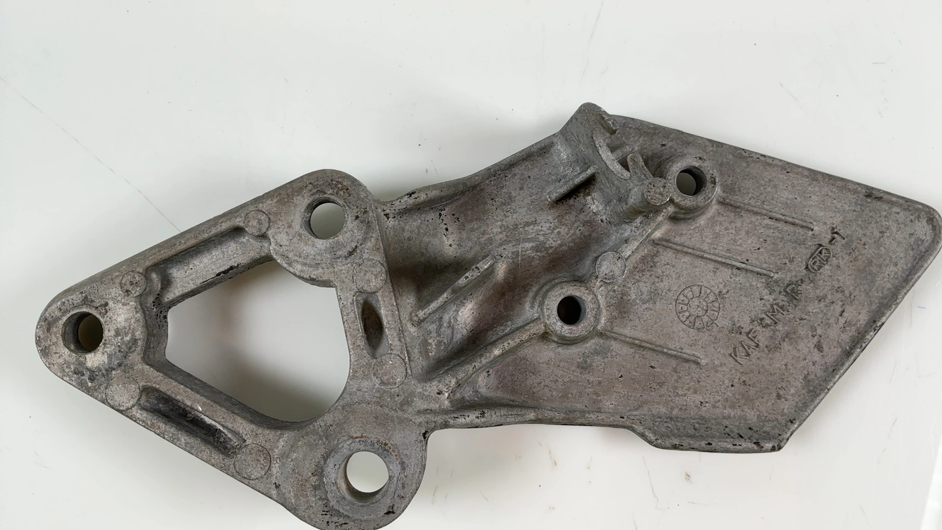 Honda CB-1 CB400F NC27 400cc Right Footrest Bracket 1989-1992 OEM 50600-KAF-000 - Image 6