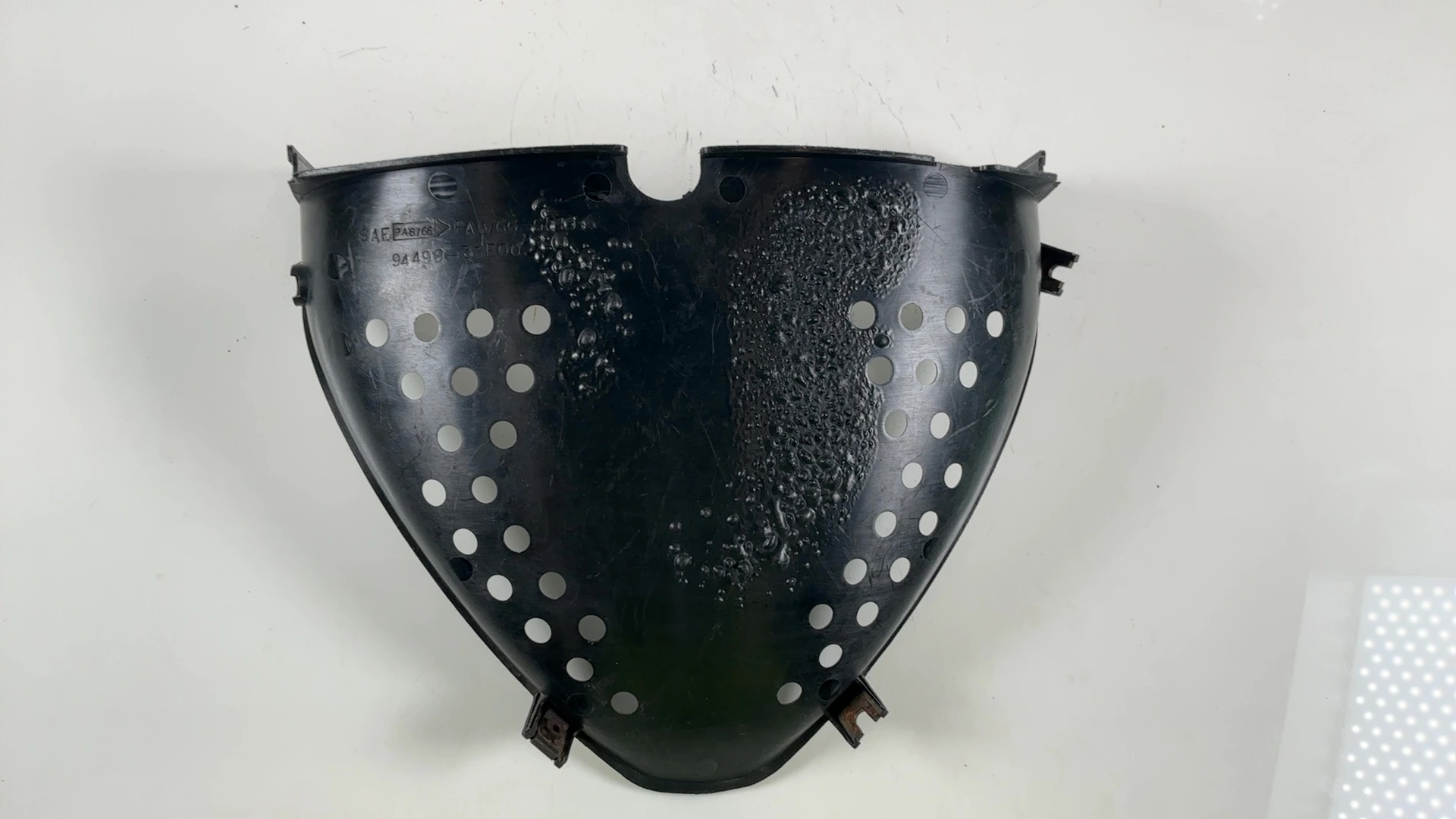 Suzuki GSXR750 GSXR600 Lower Center Inner Cowl Fairing 1996-2000 OEM 94498-33E00 - Image 2