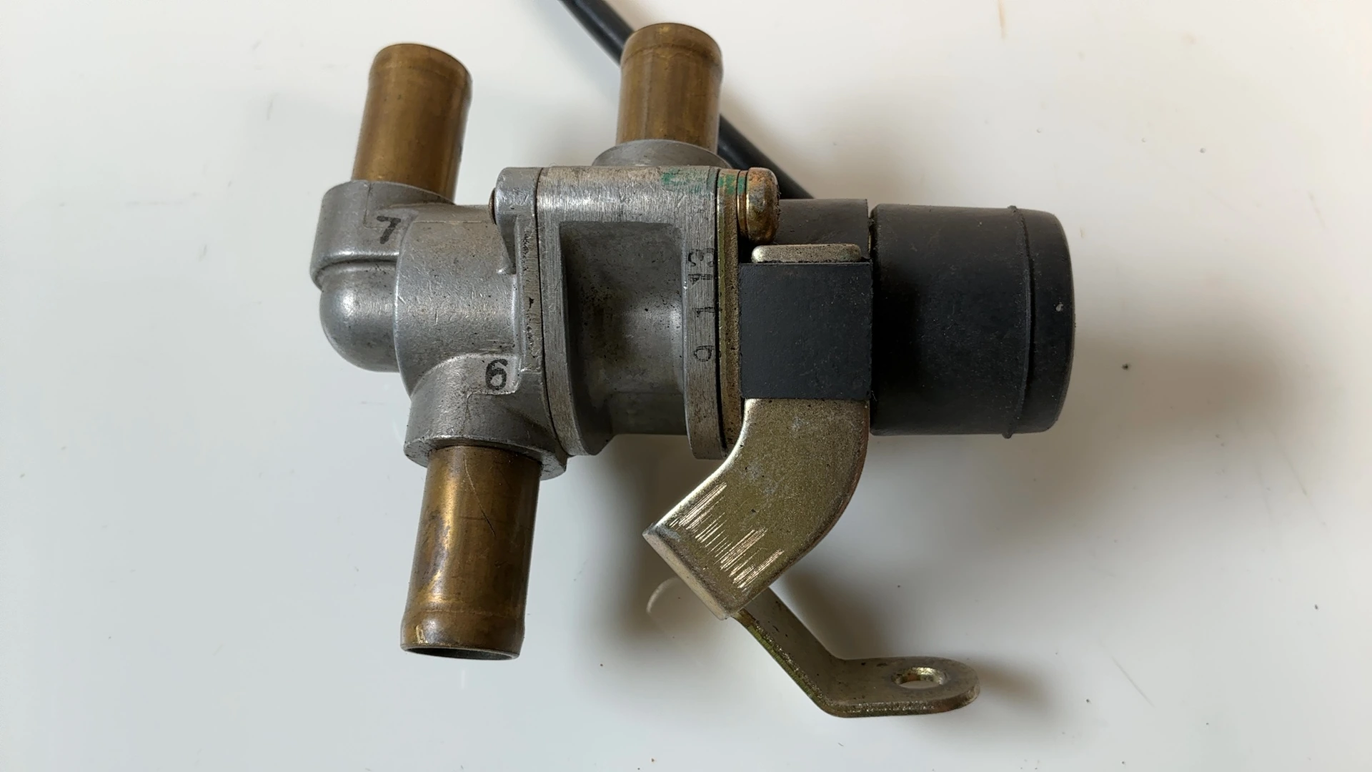 Honda CBR600F F4i 600 Air Control Solenoid Valve 1999-2006 OEM 36450-MBW-D21 - Image 6