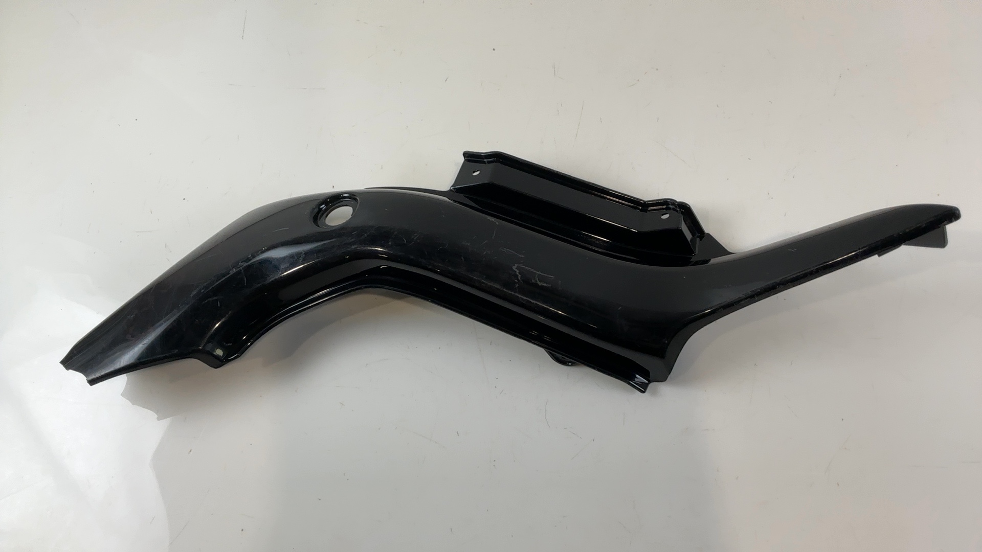 Suzuki Boulevard M109R VZR1800 Rear Left Side Fender Fairing 2006-24 63181-48G00 - Image 5