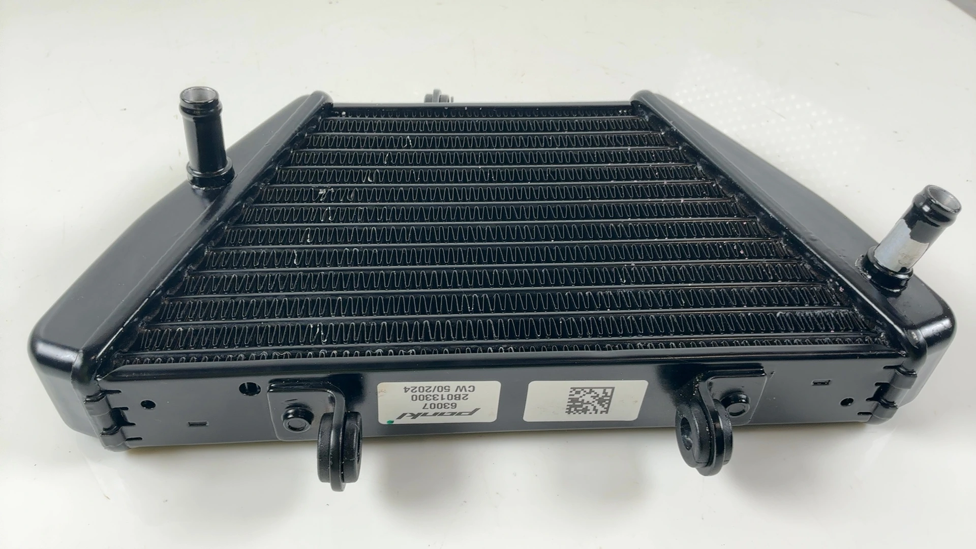 Aprilia RSV4 Tuono V4 1100 Engine Oil Cooler Radiator 2025 2026 OEM 2B013300 - Image 7