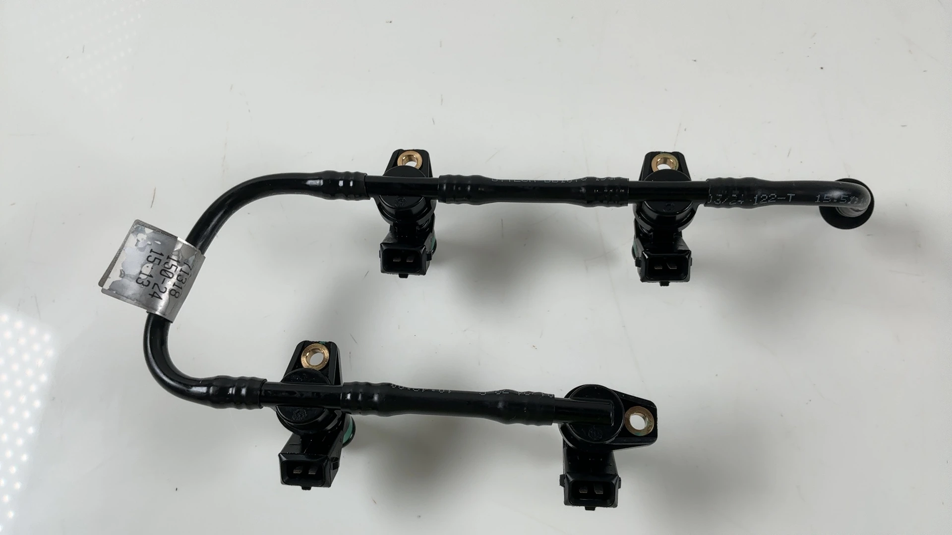 Aprilia Tuono V4 1100 Factory 1100 Upper Fuel Rail Injectors 2021-26 OEM 858807