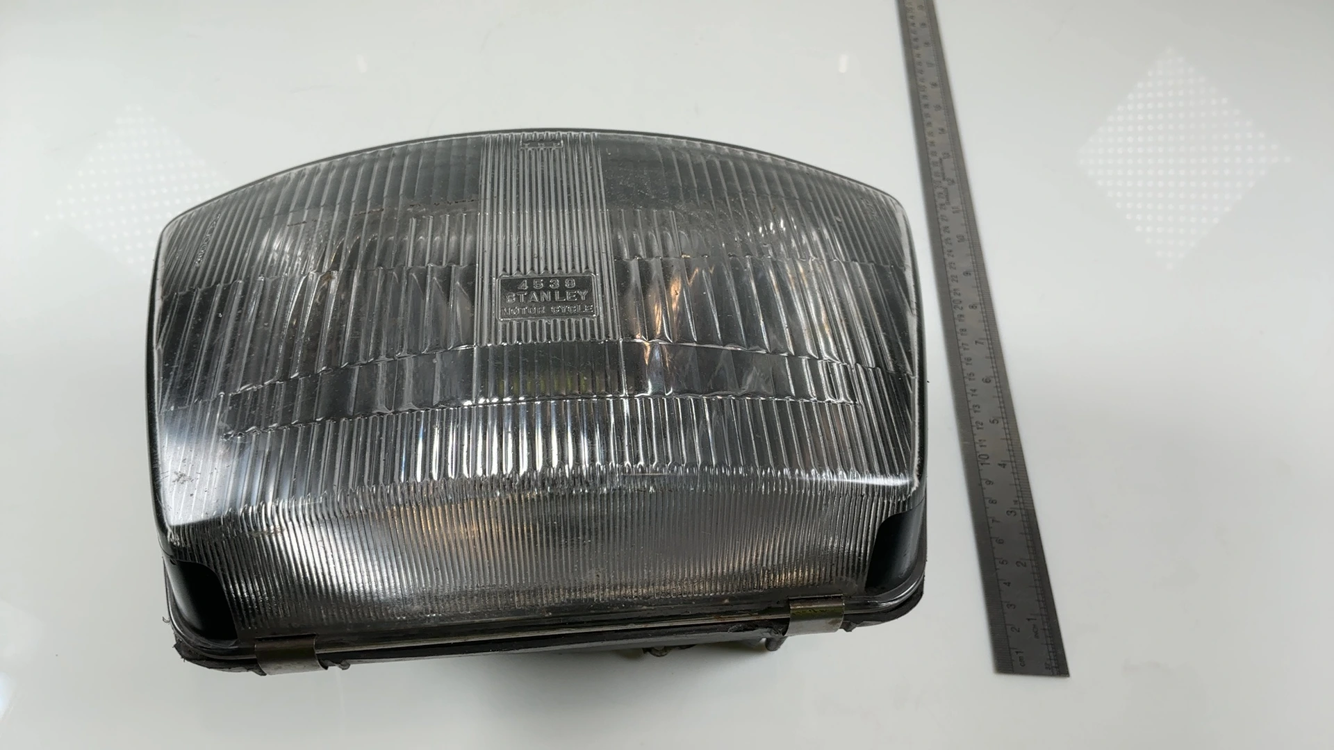 Kawasaki Ninja GPX600R ZX600C 600cc Headlight 1988-1997 OEM 23007-1155 - Image 3