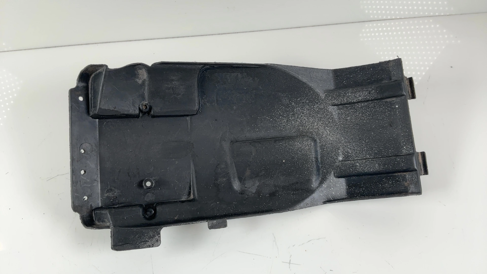 Yamaha FZR600 3HE 600cc Rear Inner Fender Mudguard 1989-1993 OEM 3HE-21629-00 - Image 4