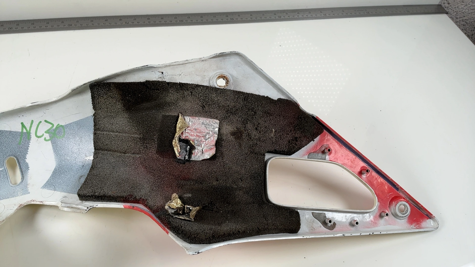 Honda VFR400R NC30 400cc Right Rear Seat Fairing Cowl 1989-92 OEM 83600-MR8-0100 - Image 8