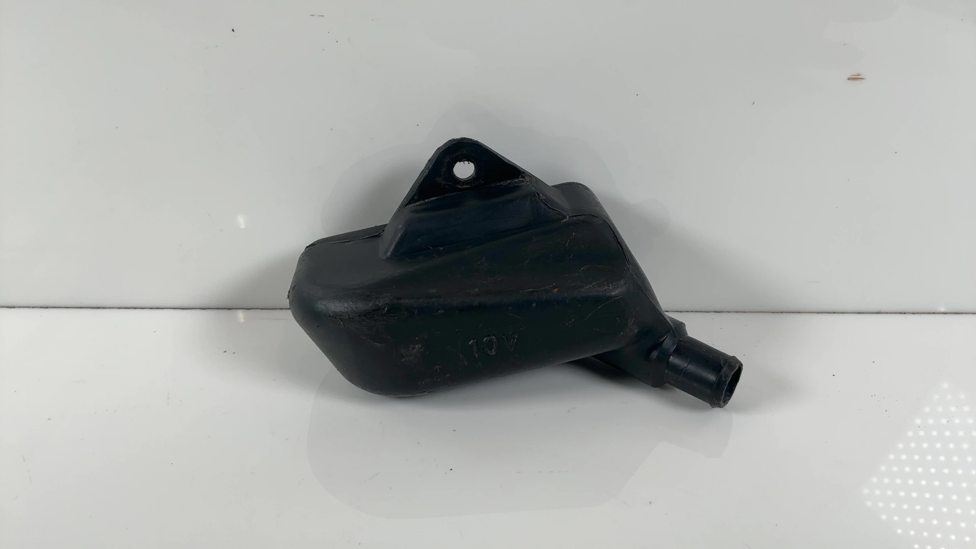 Yamaha DT80LC DT80 80cc Intake Air Expansion Chamber 1983-1997 OEM 37A-13581-00