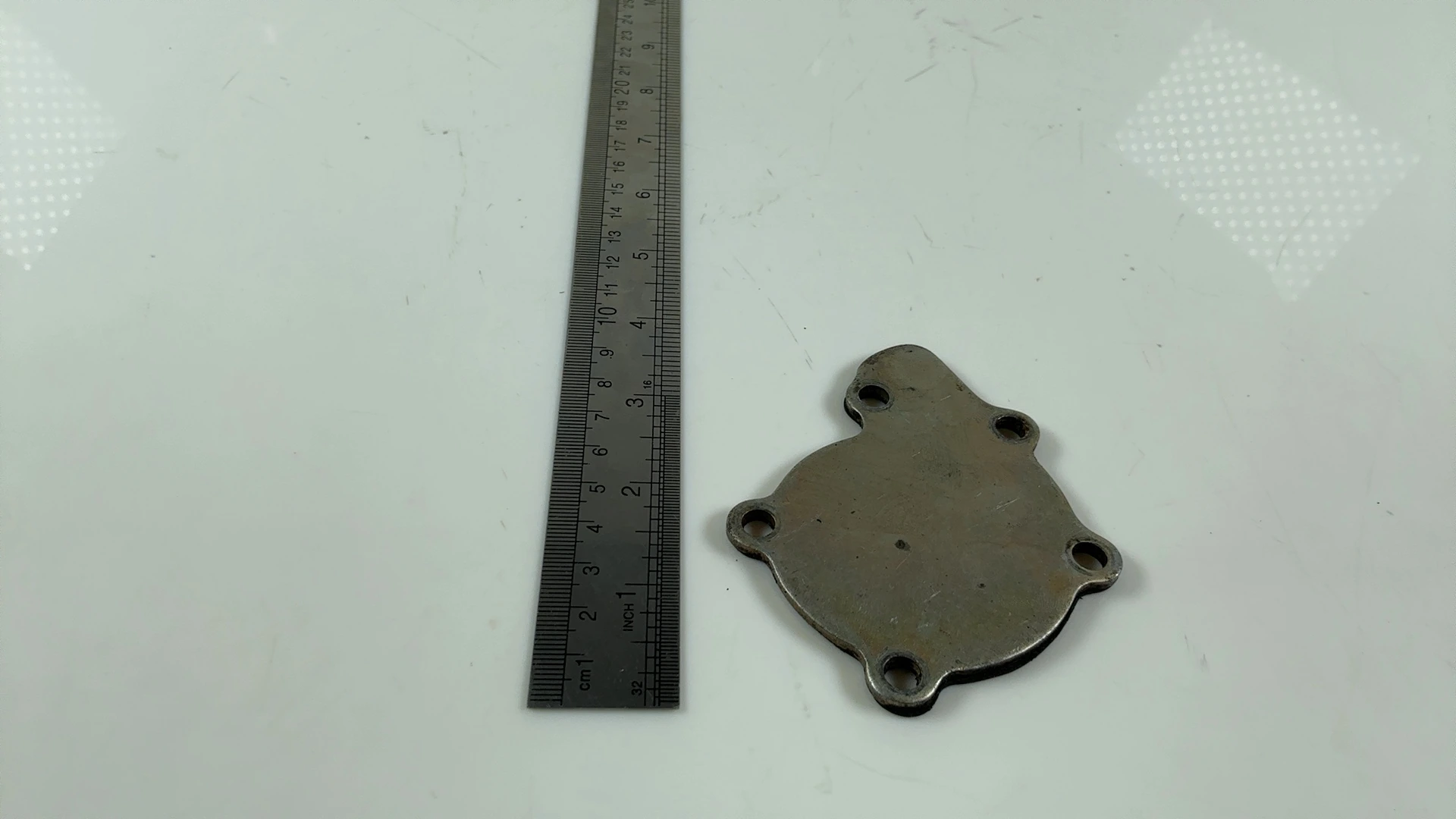 Yamaha RD250LC RD250 250cc Water Pump Cover 1980 1983 OEM 4L0-12422-00-00 - Image 4