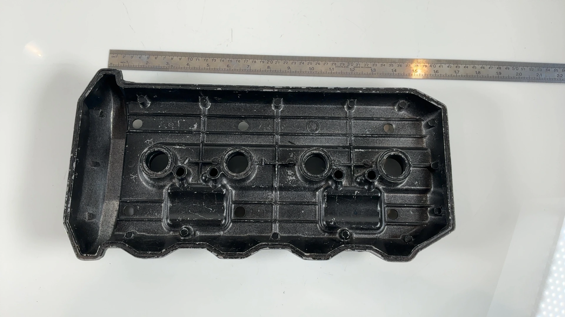 Kawasaki ZZR 1100 ZX1100-C1 1100CC Valve Cover 1990-1992 OEM 14024-1594 - Image 2