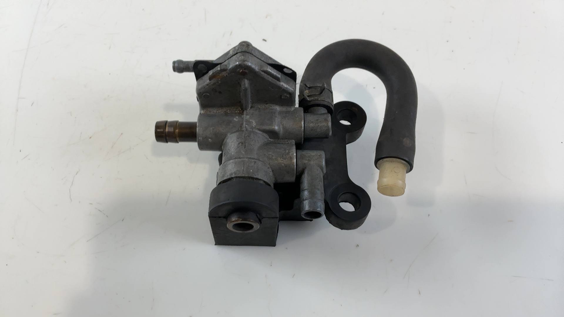 Kawasaki ZXR750 Vacuum Valve Fuel Tap Petcock 750cc 1993-1995 OEM 43056-1054