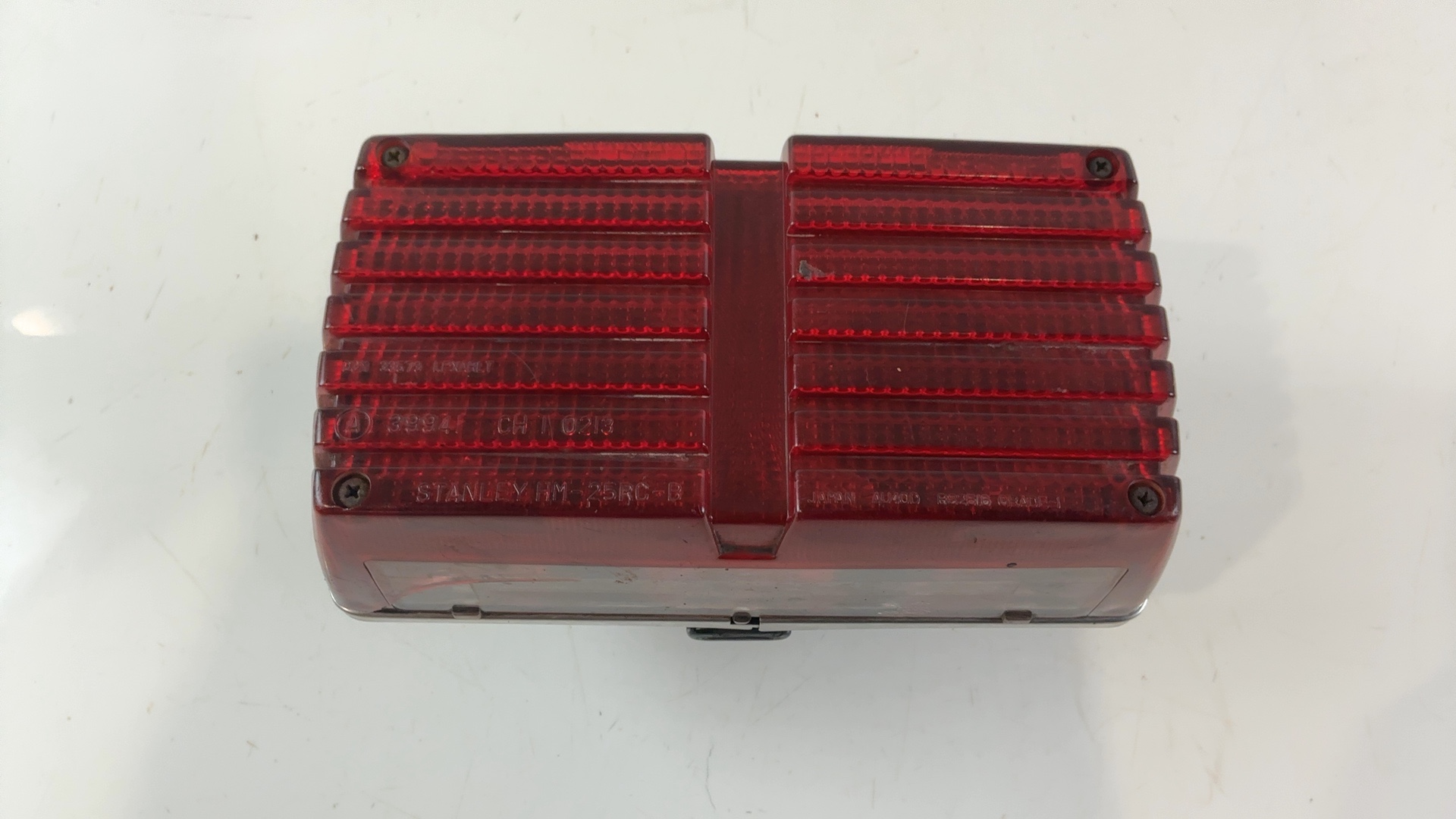 Honda CB900F CB900 900cc Rear Tail Light 1979-1983 OEM 33701-463-671