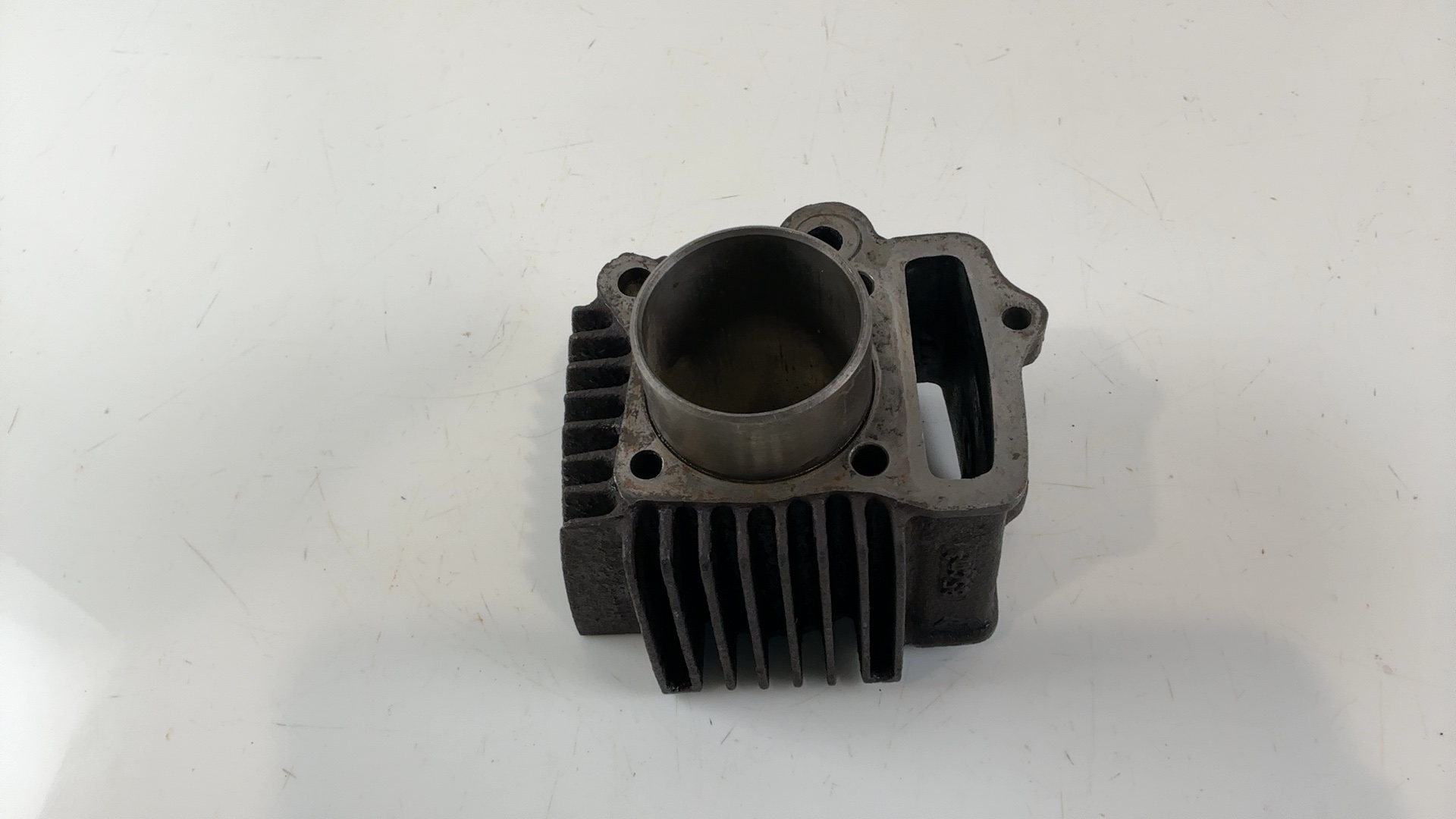 Honda Super Cub C90 HA02 85cc Cylinder Barrel 1985-2002 OEM 12101-GB1-900 - Image 1