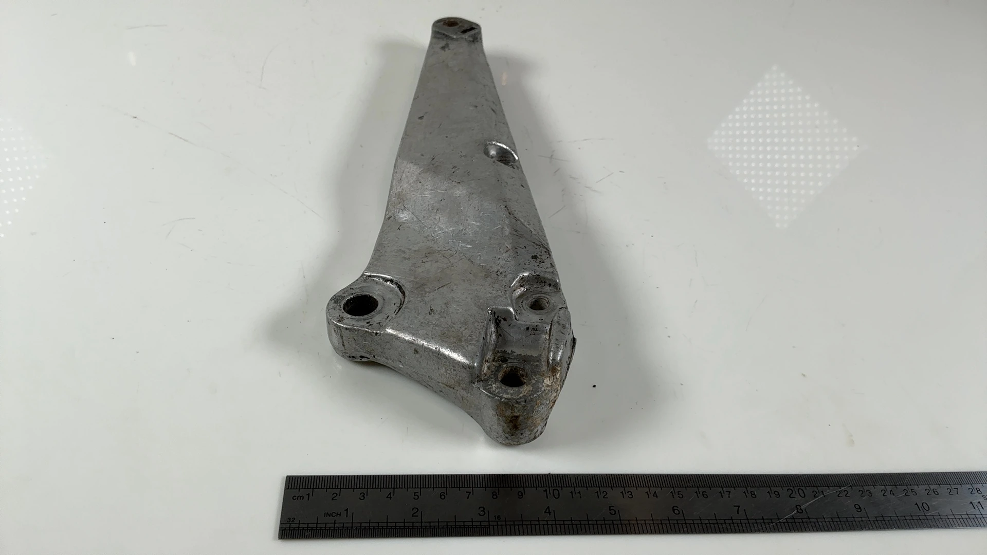 Honda CB250N Super Dream 250cc Left Footrest Bracket 1978-1984 OEM 50700-443-611 - Image 5