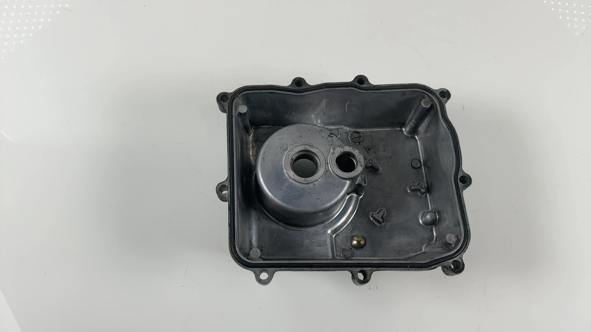 Honda VT250F MC08 250cc Engine Oil Pan Sump 1982 1983 OEM 11210-KE8-000 - Image 4