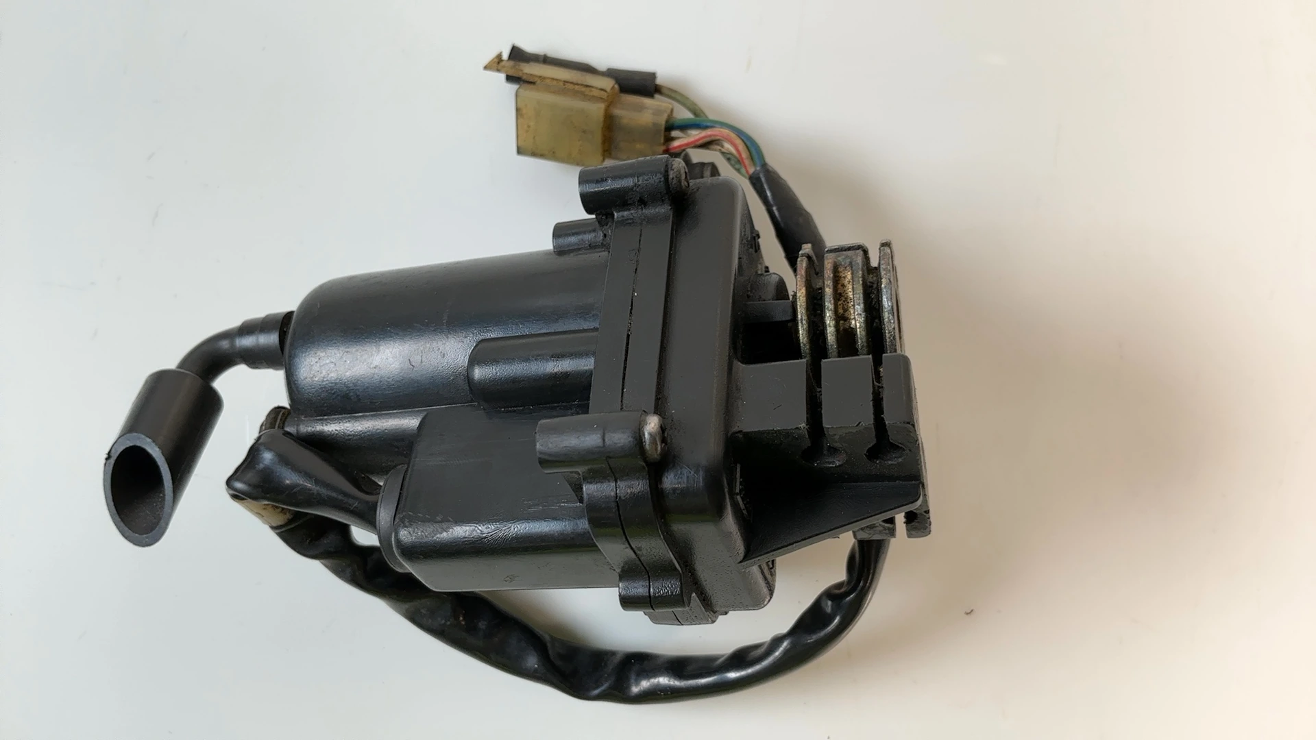 Honda NSR250R MC16 RC Exhaust Valve Servo Control Motor 1986-1987 31420-KV3-701 - Image 2
