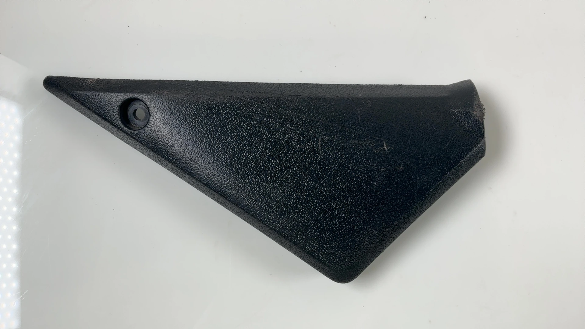 Suzuki Bandit GSF600 600 CC Frame Trim Side Cover 1995-1999 OEM 47121-31F00