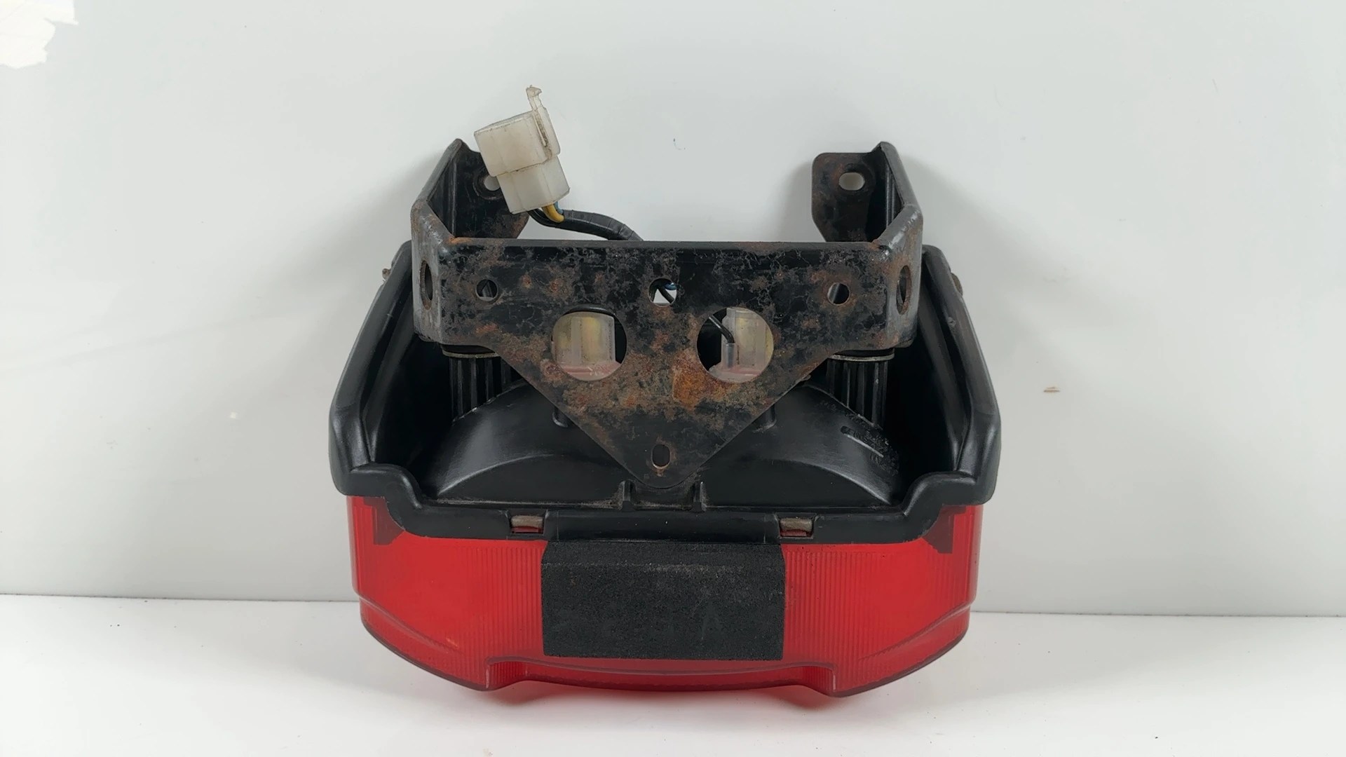 Yamaha YZF Thunderace YZF1000R Rear Brake Tail Light 1996-03 OEM 4SV-84710-10-00 - Image 6