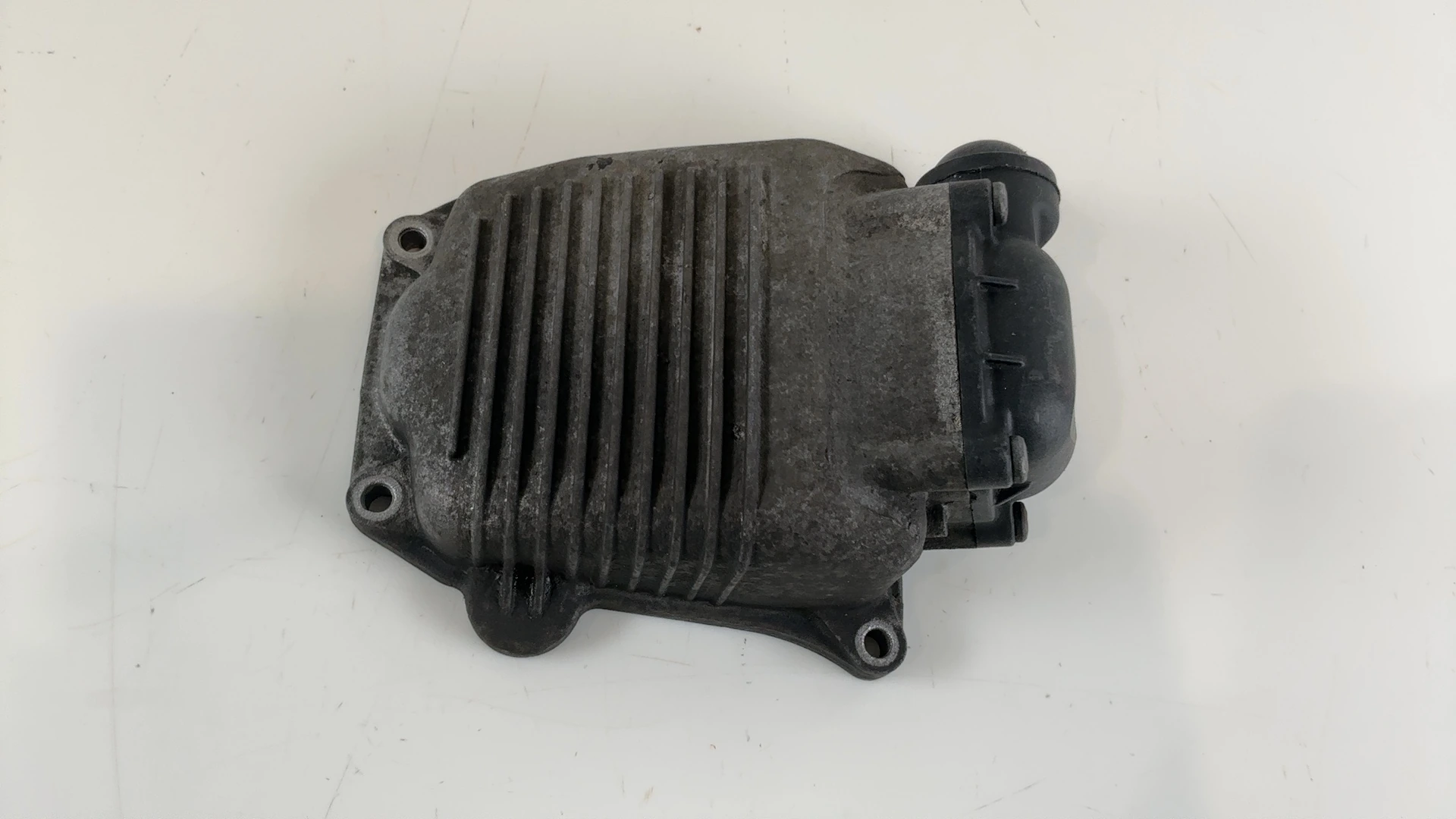 Piaggio Vespa LX Liberty ET4 125 Cylinder Head Valve Cover 2003-2009 OEM 844349