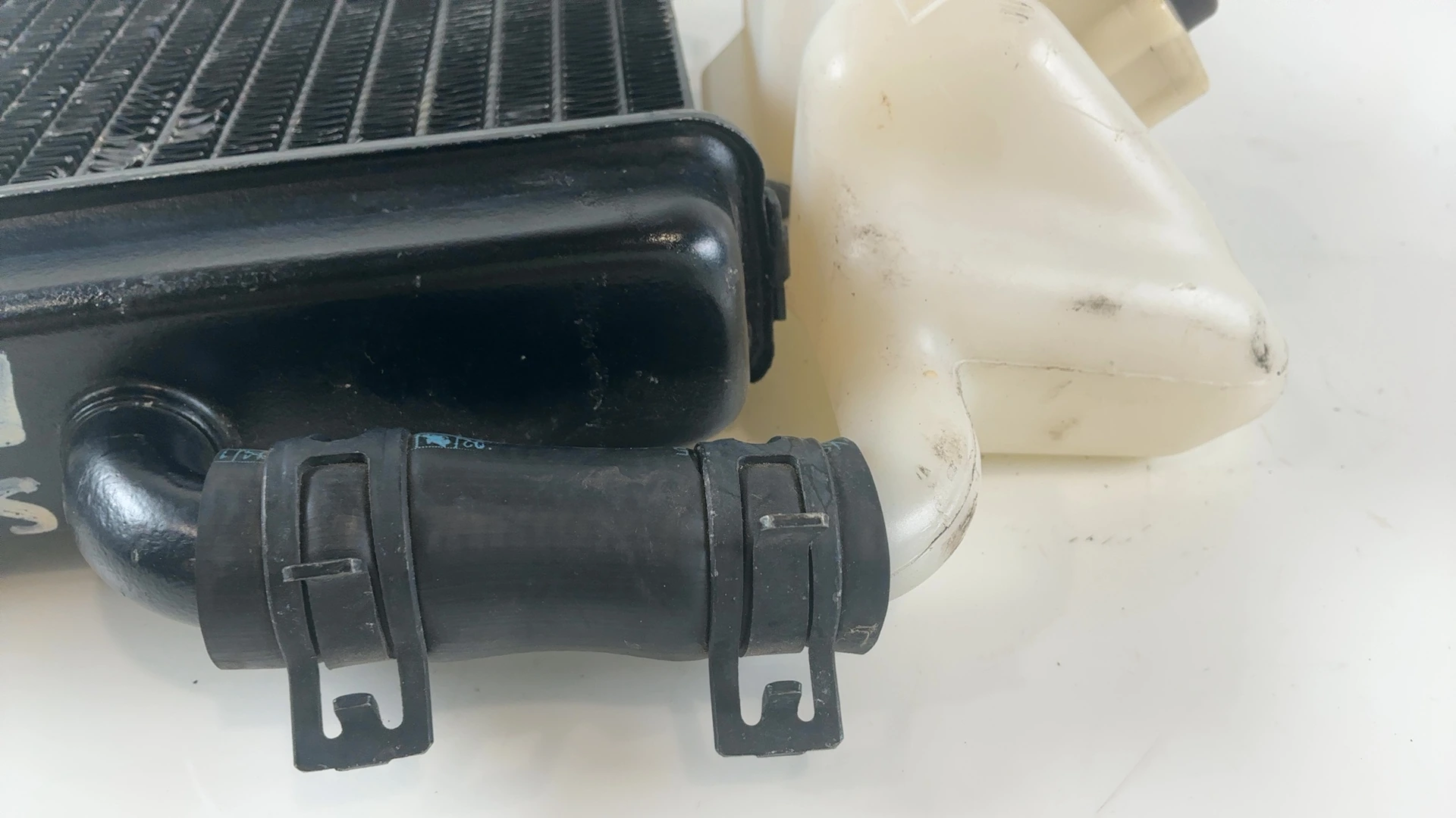 Peugeot Speedfight 1 2 50 50cc Radiator Cooling Panel 1996-2007 OEM 748866 - Image 6