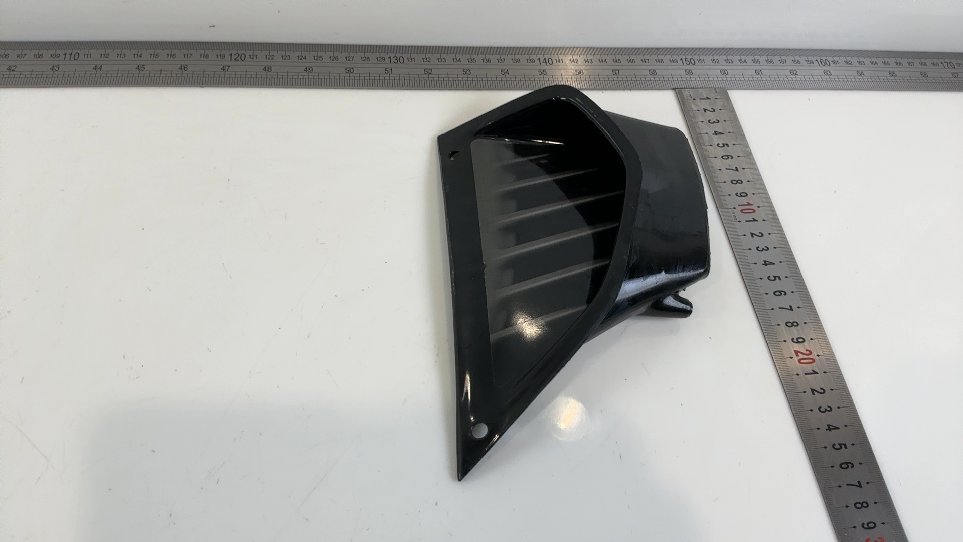 Aprilia SR 50 125 Scooter Right Air Scoop 1999 2000 OEM AP8248670 - Image 3