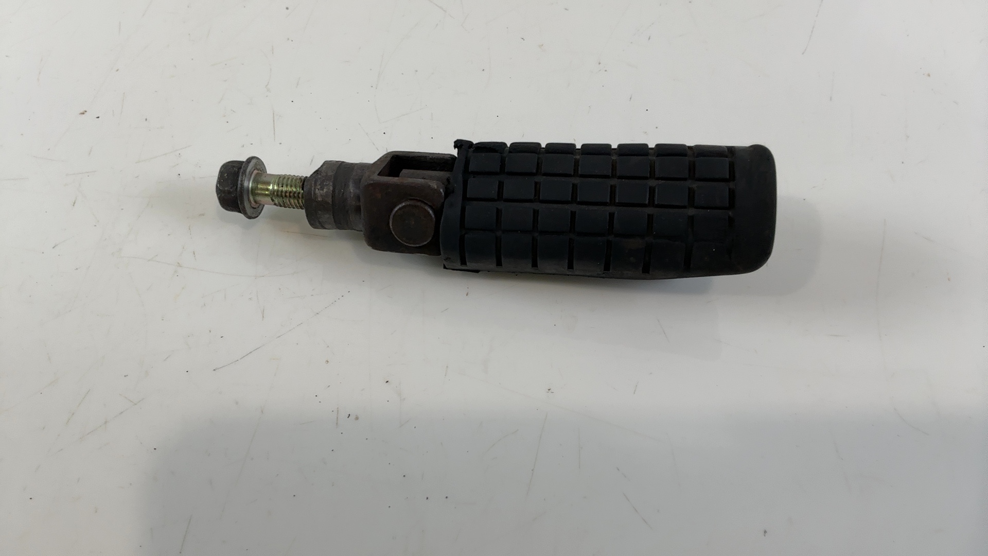 Honda VT250F MC08 250cc Left Front Foot Rest Peg 1982-1985 OEM 50643-KE8-000