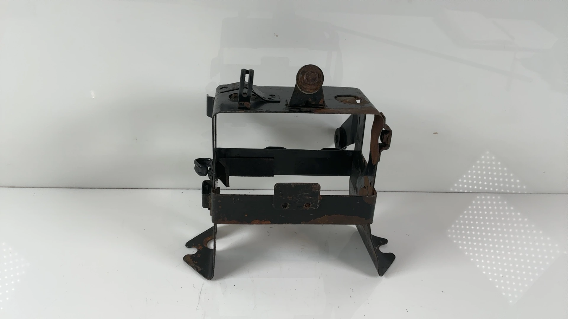 Suzuki GSXR750 GSX-R750 Battery Box Tray Case Holder Bracket 1985-86 41540-27A00 - Image 2