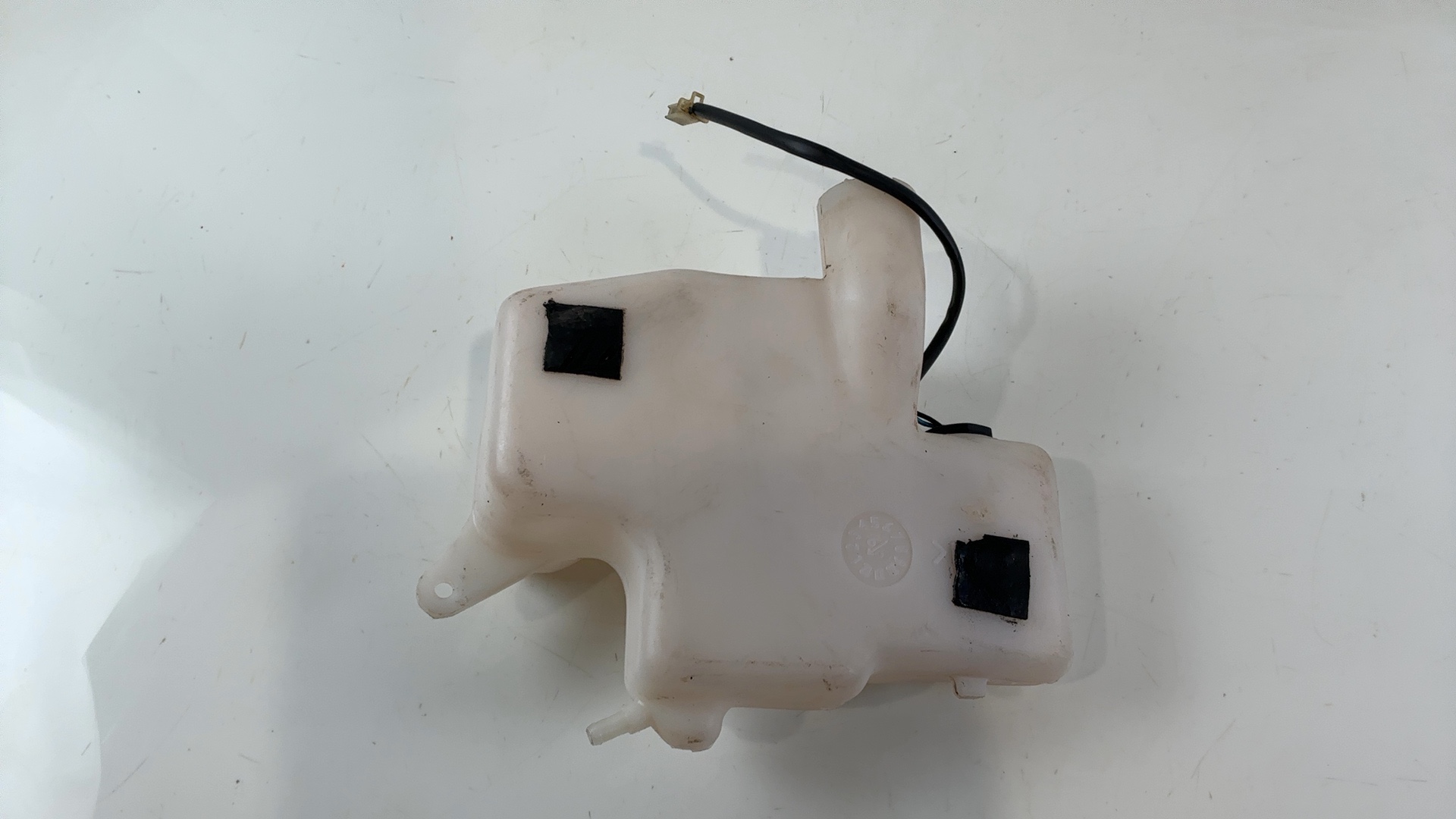 Suzuki Katana AY50W 50cc 2-Stroke Engine Oil Tank Reservoir 1997-06 44611-35E00 - Image 2