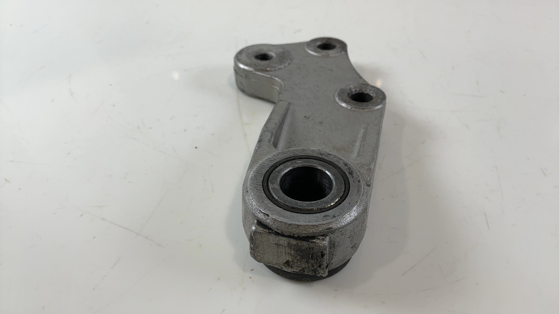 Kawasaki GPZ900R ZX900A 900 CC Rear Brake Caliper Bracket 1984-89 OEM 43044-1039 - Image 6
