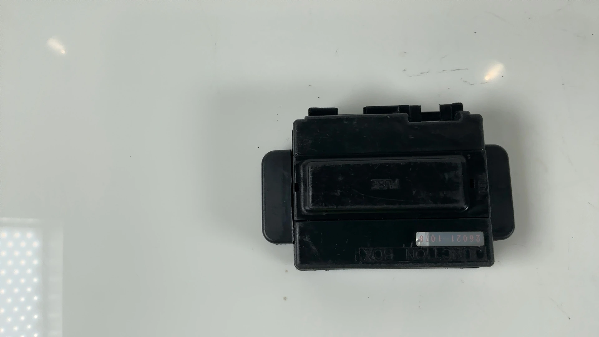 Kawasaki KLE500 KLE500A 500 CC Fuse Junction Box 1991-1996 OEM 26021-1081 - Image 2