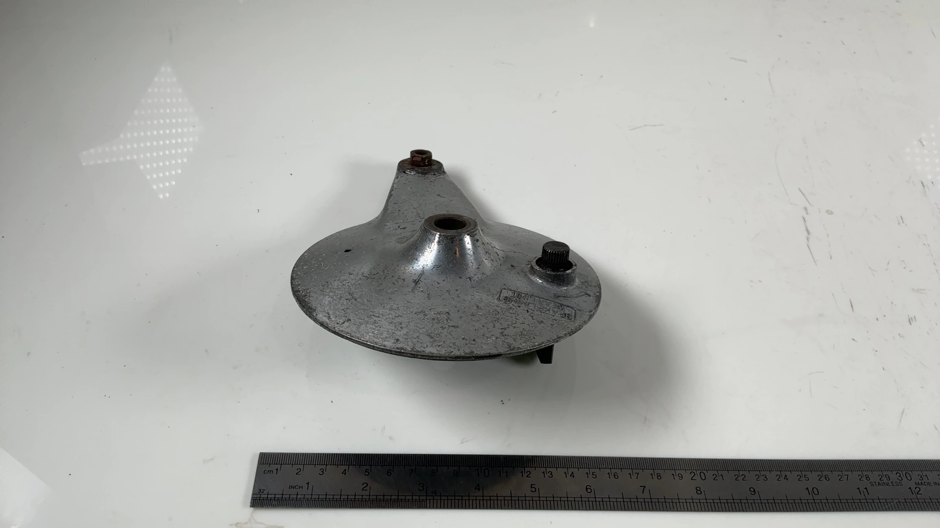 Suzuki GN250 NJ41A 250cc Rear Brake Plate Backing Panel 1982-88 OEM 64210-38301 - Image 5