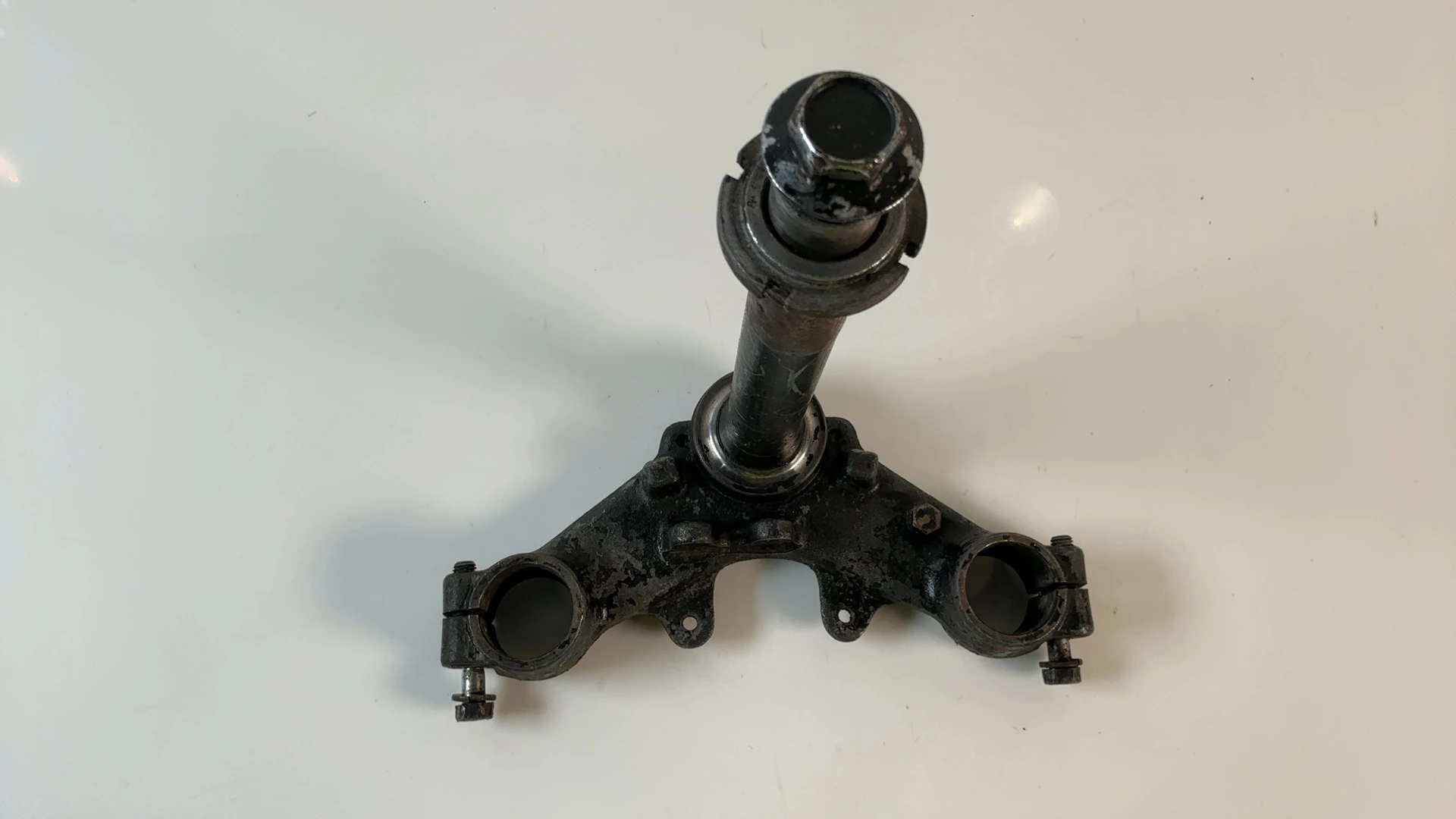 Yamaha DT125 DT 125 125cc Lower Triple Clamp Yoke 1974 1975 OEM 437-23340-00-33 - Image 4