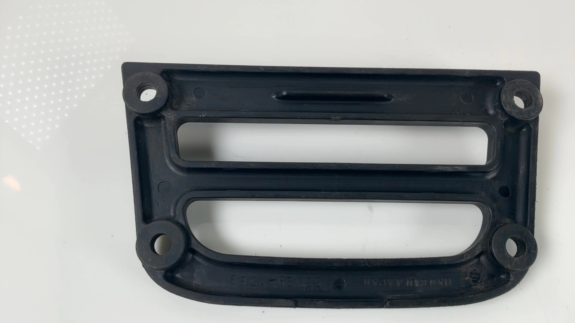 KAWASAKI GTR 1000 ZG1000 1000CC Rear Luggage Rack Base 1994-2006 OEM 53029-1069 - Image 4