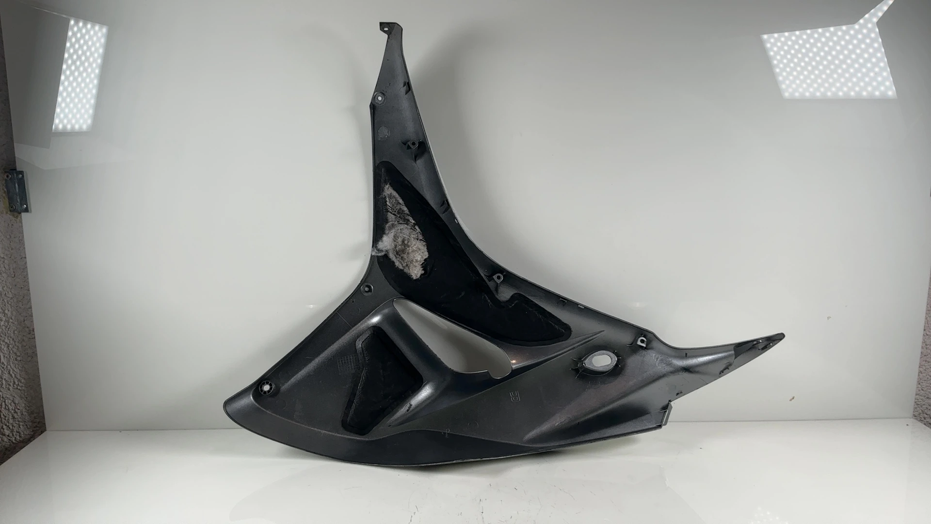 Honda CBR1000RR CBR 1000 CC Right Fairing Cowl Panel 2006-07 OEM 64310-MEL-D200 - Image 2